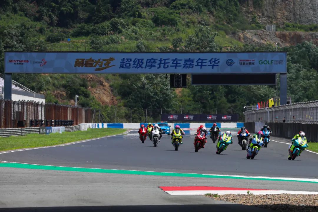 1753953993735995.jpg 640.jpg