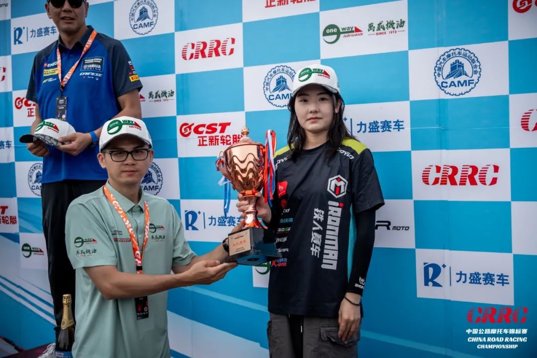 1753955382432891.jpg 662.jpg