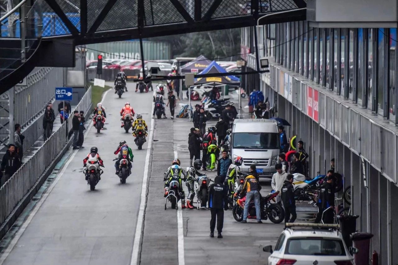 1754445795127435.jpg 0280d7d64581f228824137842c7fab3d.jpg